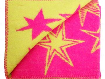 Дизайнерское шерстяное одеяло &quot;Розовые звезды&quot;