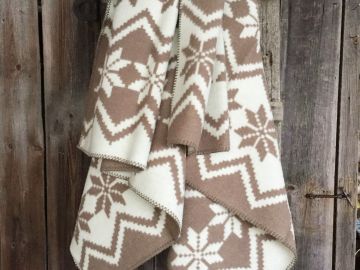 Дизайнерское шерстяное одеяло&quot;Снежинки braun&quot;